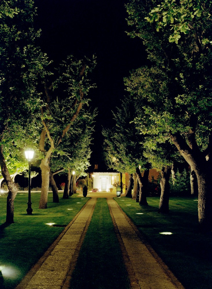 Parkway lighting
